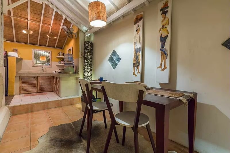 Villa Dua De Is Seminyak, Bali — kitchenette and dining table