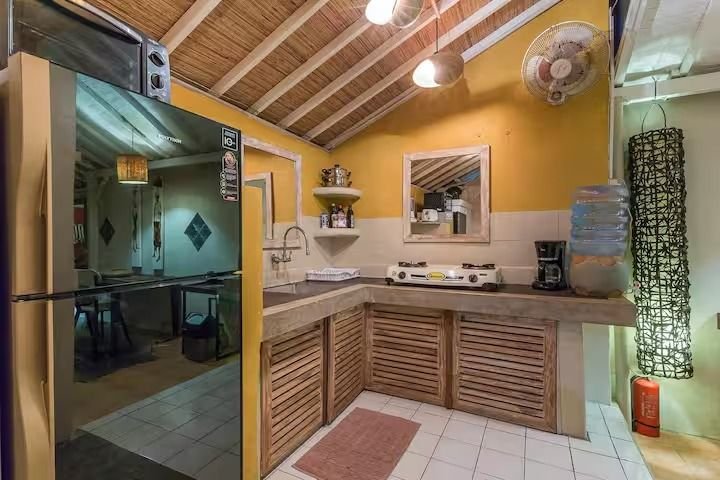 Villa Dua De Is Seminyak, Bali — kitchenette worktop