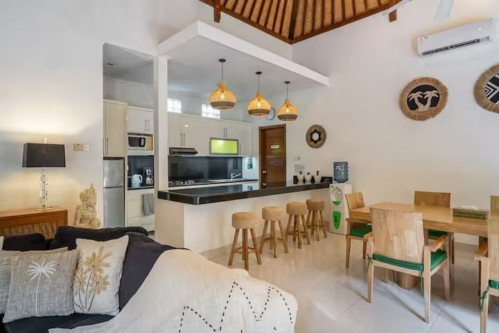 Villa Nemia Seminyak, Bali — kitchen and dining room