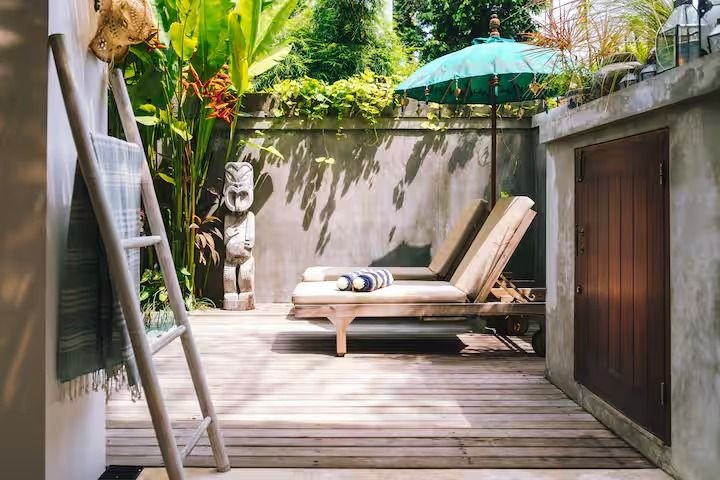 Villa Vickary Seminyak, Bali — outdoor sun loungers
